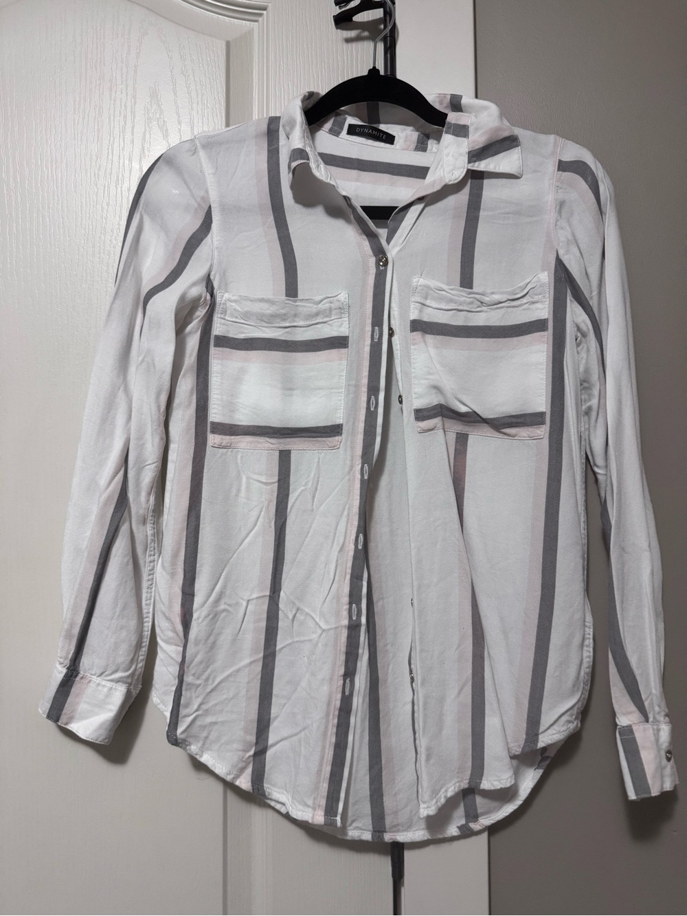 Dynamite White Button-Down Shirt with Gray and Pink Stripes